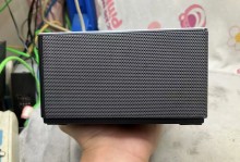 原价1399的JBL蓝牙音箱，如今350块，能当无线充和桌面时钟